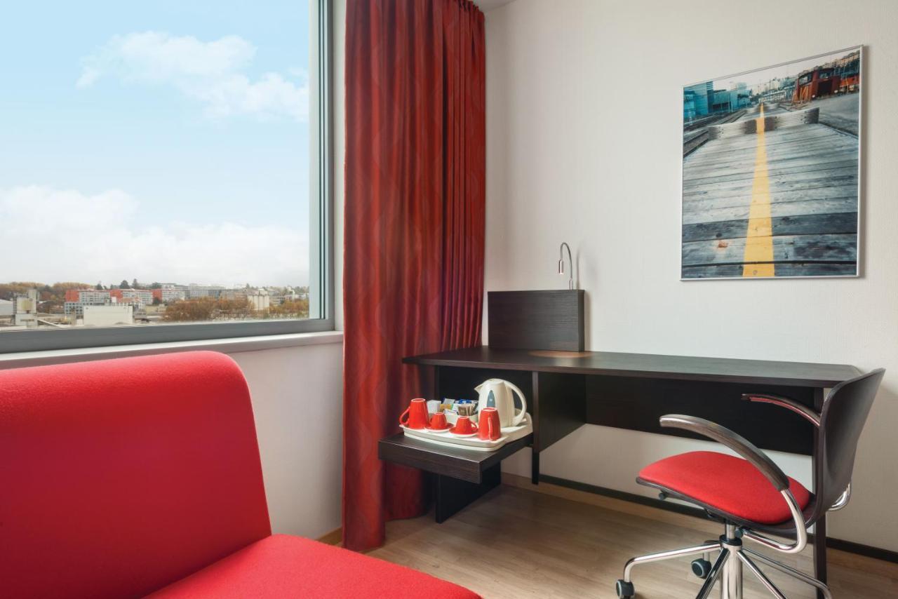 Ramada Encore By Wyndham Geneva Carouge Eksteriør billede