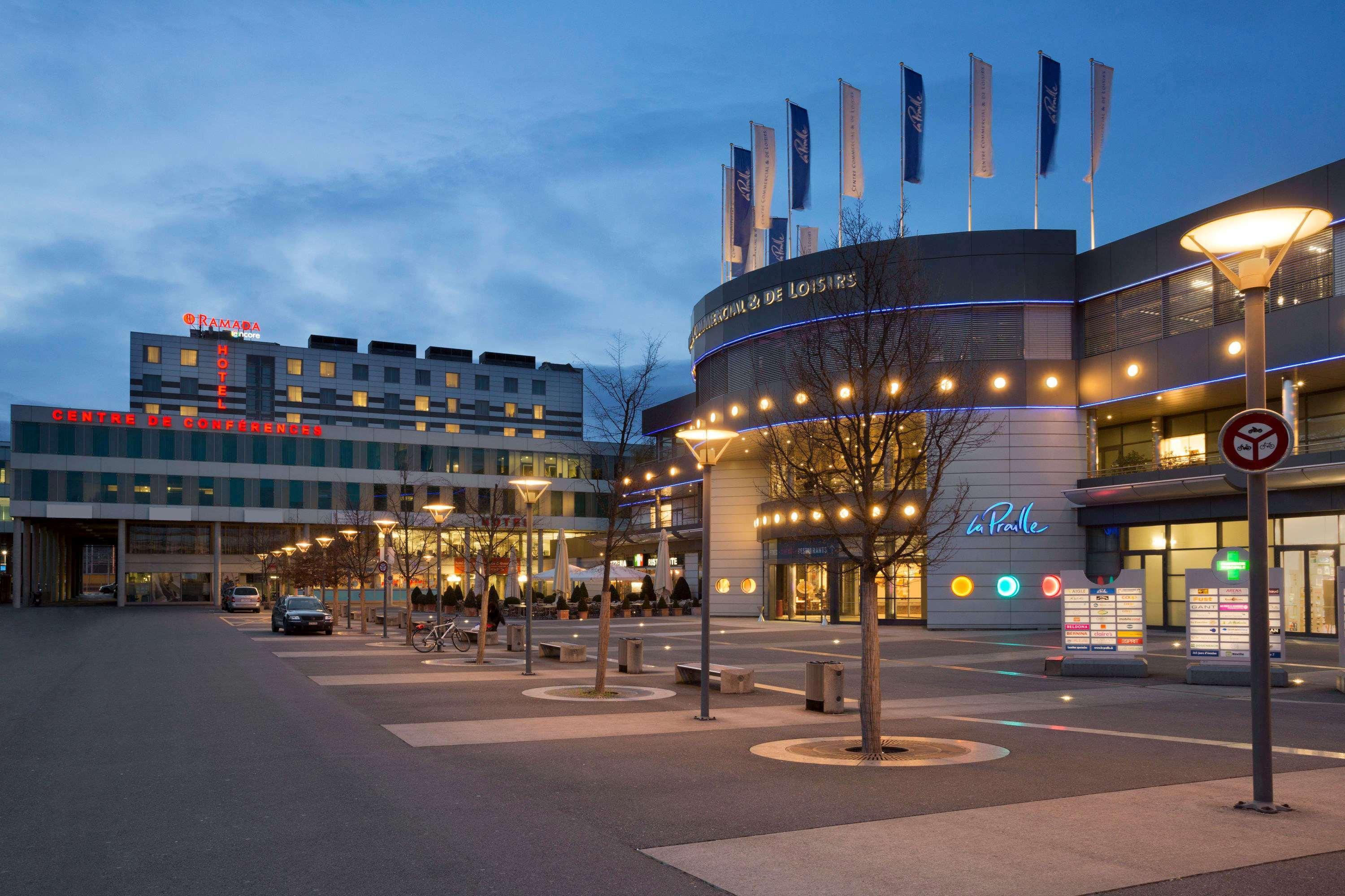 Ramada Encore By Wyndham Geneva Carouge Eksteriør billede