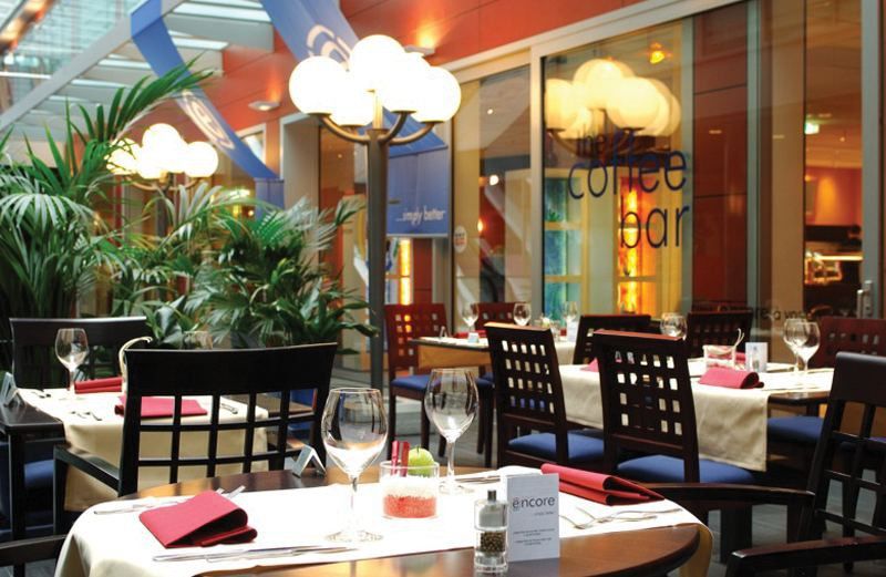 Ramada Encore By Wyndham Geneva Carouge Eksteriør billede