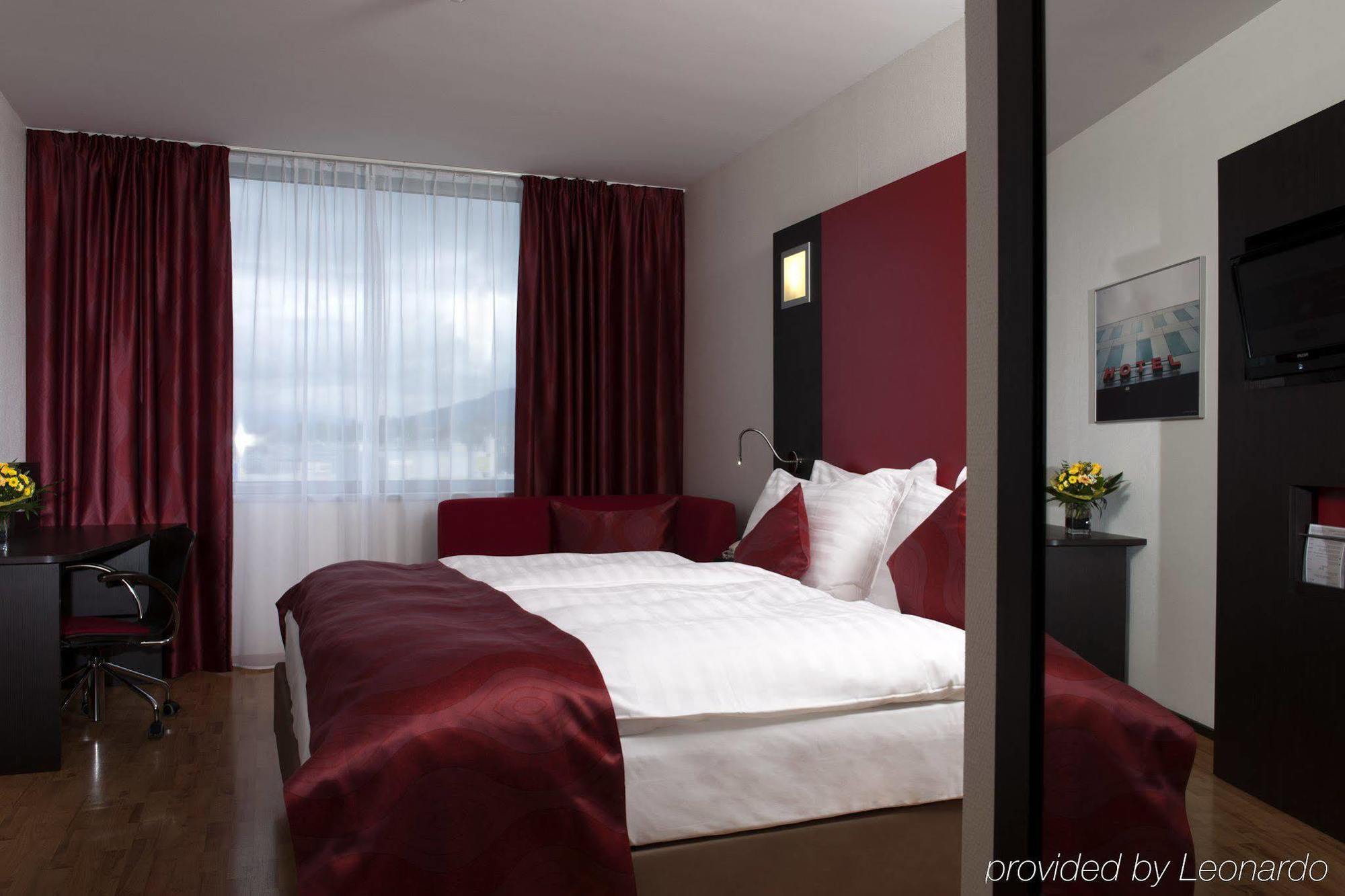 Ramada Encore By Wyndham Geneva Carouge Eksteriør billede
